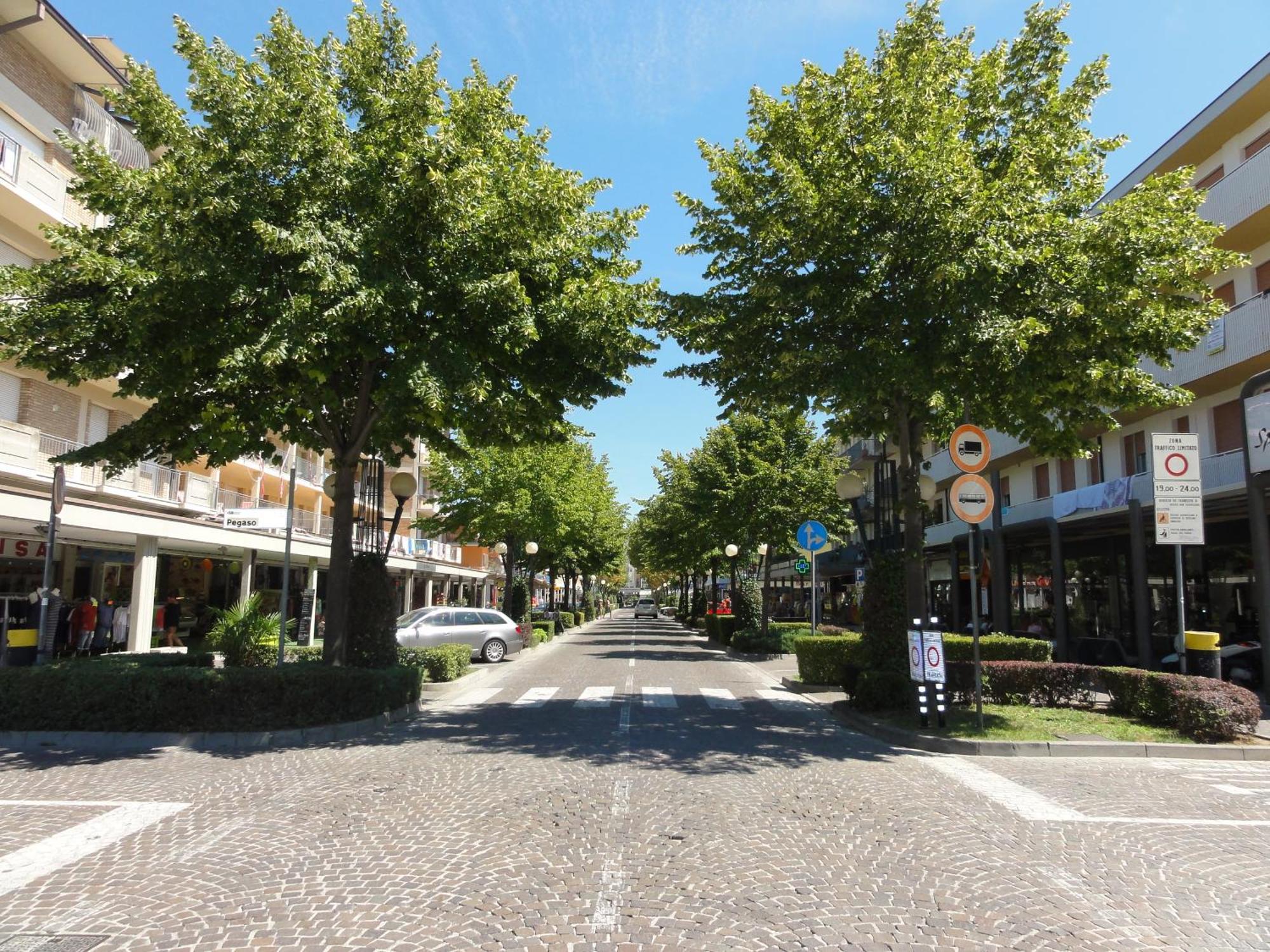 Isolabella - Appartamenti Bibione Eksteriør bilde